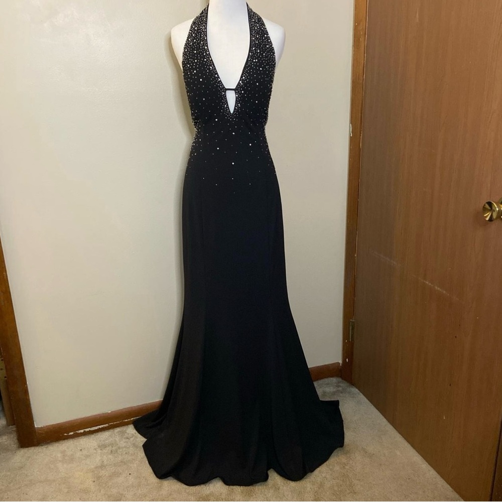 Elegant Black Halter Dress beaded
